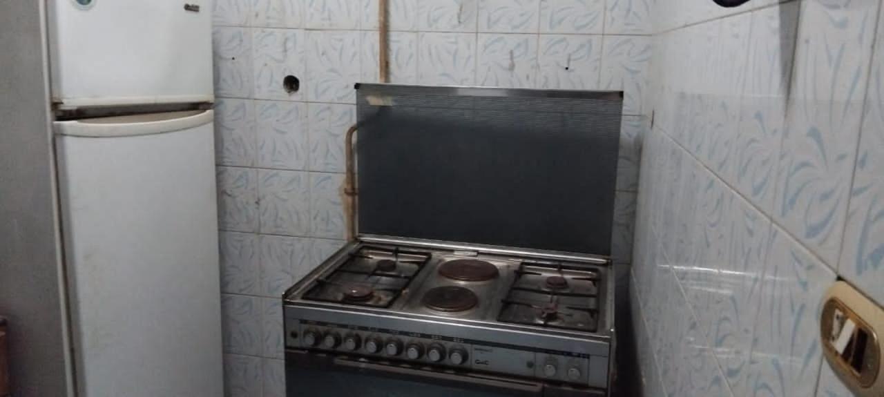 Metro Al Dokki